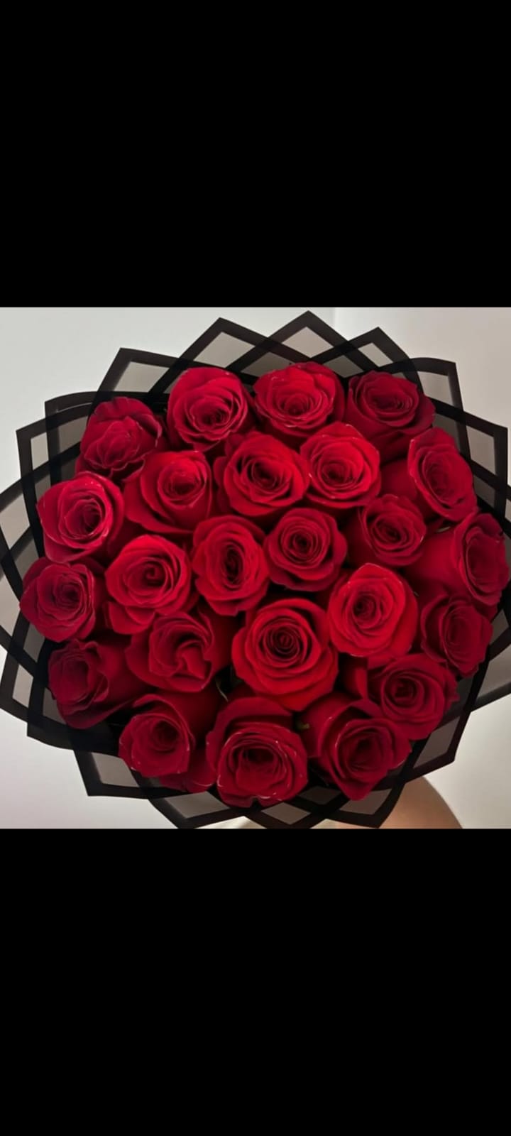 Red roses bouquet