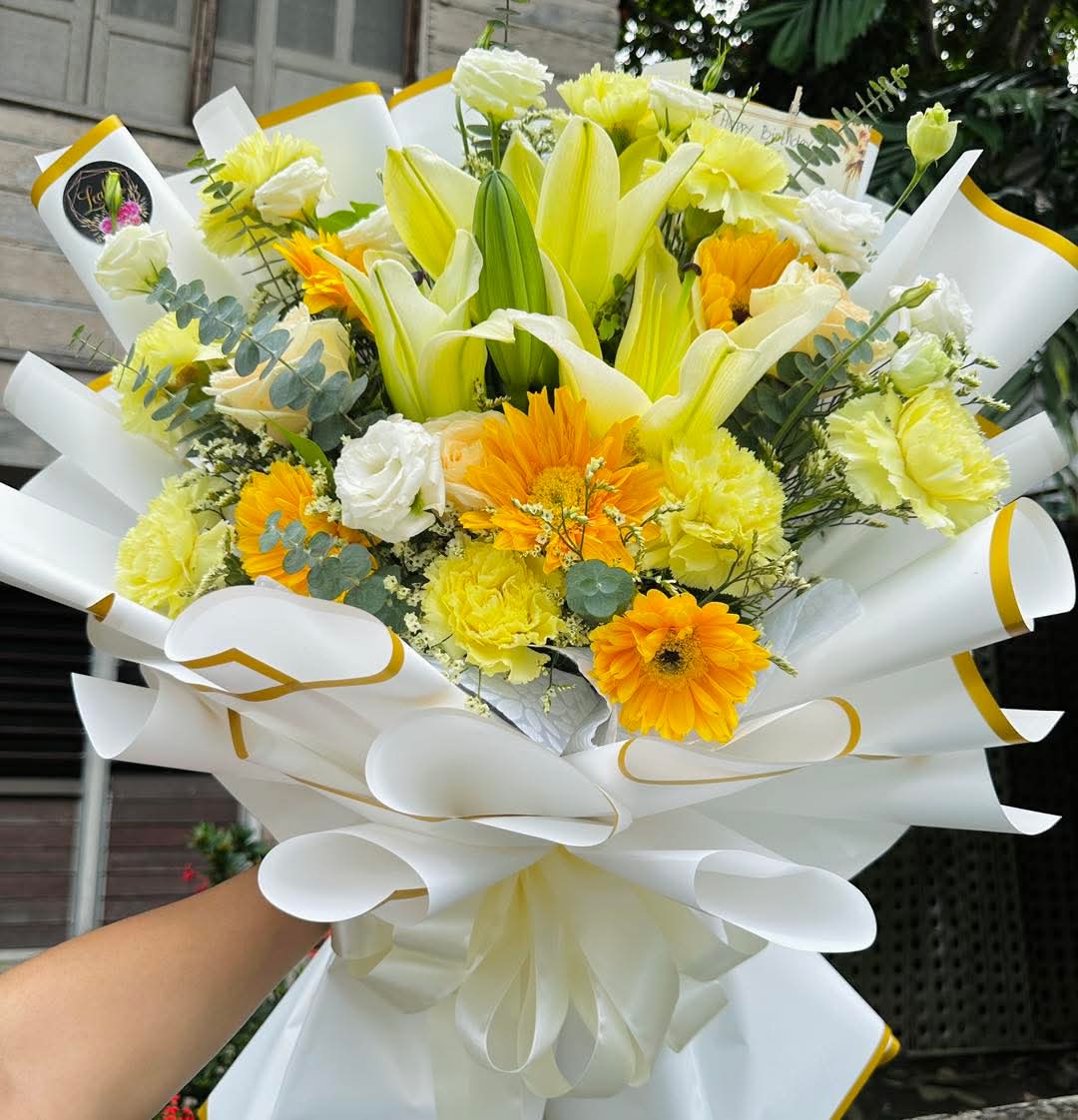 Vibrant Flower Bouquet